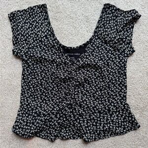 American Eagle Outfitters Black Floral Women's Top